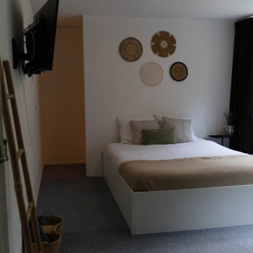 Australia: Kamer bij Amsterdam, Den Haag, Delft, Rotterdam, Amsterdam