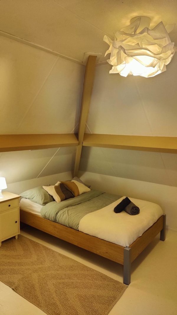 WhatsApp Image 2026-03-25 at 17.13.10 (1) Asia: Kamer Zoetermeer bij Amsterdam, Den Haag, Delft, Rotterdam, Amsterdam