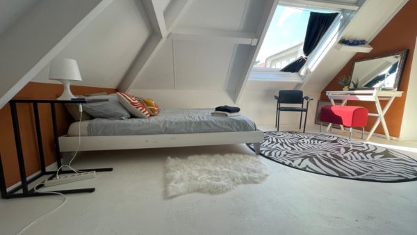 America: Kamer Zoetermeer bij Amsterdam, Den Haag, Delft, Rotterdam, Amsterdam